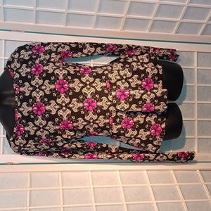 NEW! S Must Have Woman's top with crosses and stamped jewels 5455